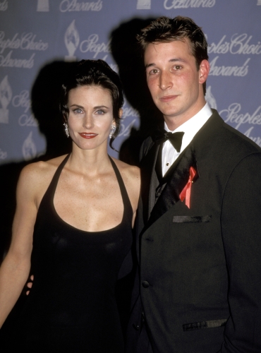 NWN-1995-011.jpg
