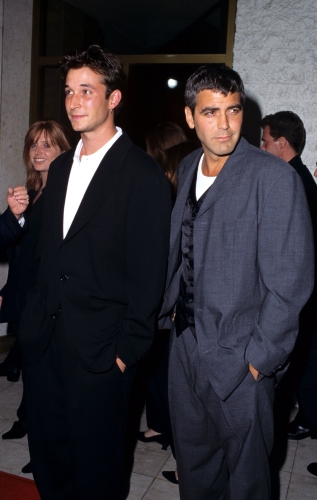 NWN-1995-018.jpg