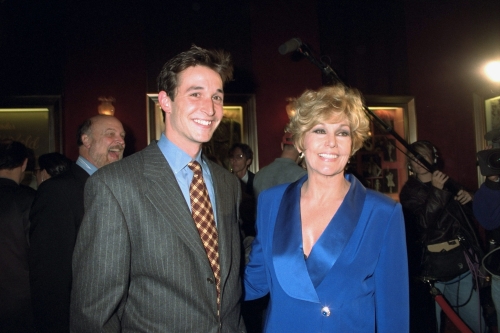 NWN-1996-0034.jpg