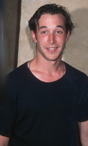 NWN-1996-0056.jpg