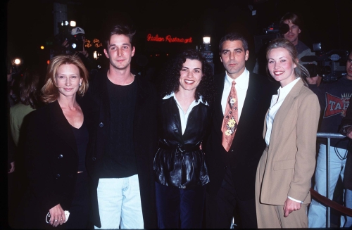 Click to view full size image
==============
NWN-1996-0018.jpg NWN-1996-0018.jpg