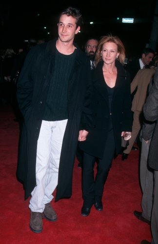Click to view full size image
==============
NWN-1996-0062.jpg NWN-1996-0062.jpg