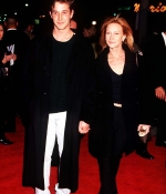 NWN-1996-0021.jpg