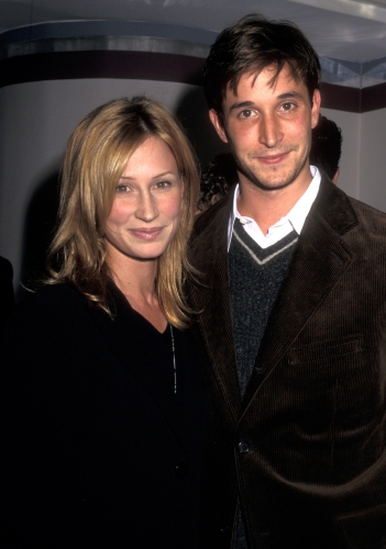 NWN-1997-0022.jpg