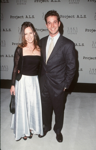 NWN-1999-0007.jpg