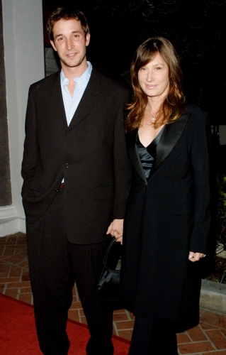NWN-2001-0006.jpg