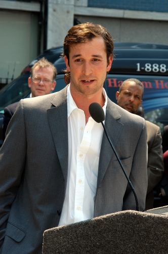 NWN-2004-0008.jpg