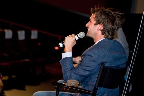 Click to view full size image
==============
NWN-2011-0055.jpg NWN-2011-0055.jpg
