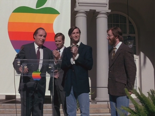 NWN-PiratesofSiliconValley-0902.jpg