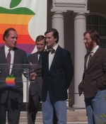 NWN-PiratesofSiliconValley-0908.jpg