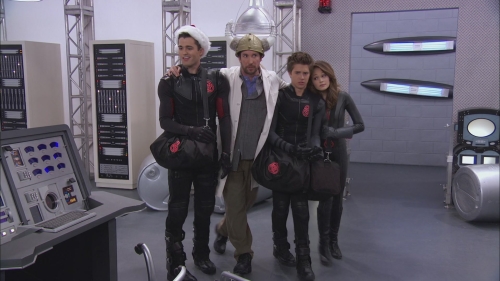 Click to view full size image
==============
NWF-LabRats-0041.jpg NWF-LabRats-0041.jpg